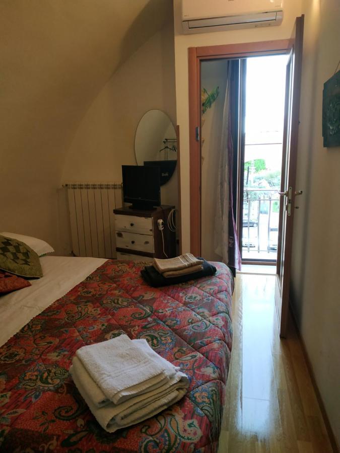 Appartement Little Art House à Gaète Extérieur photo